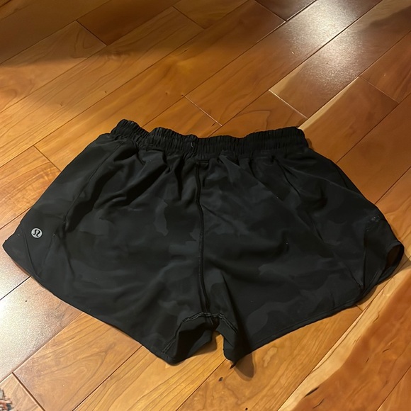 lululemon athletica Pants - Black Camo Lululemon Hotty Hot Shorts. 4 inch inseam